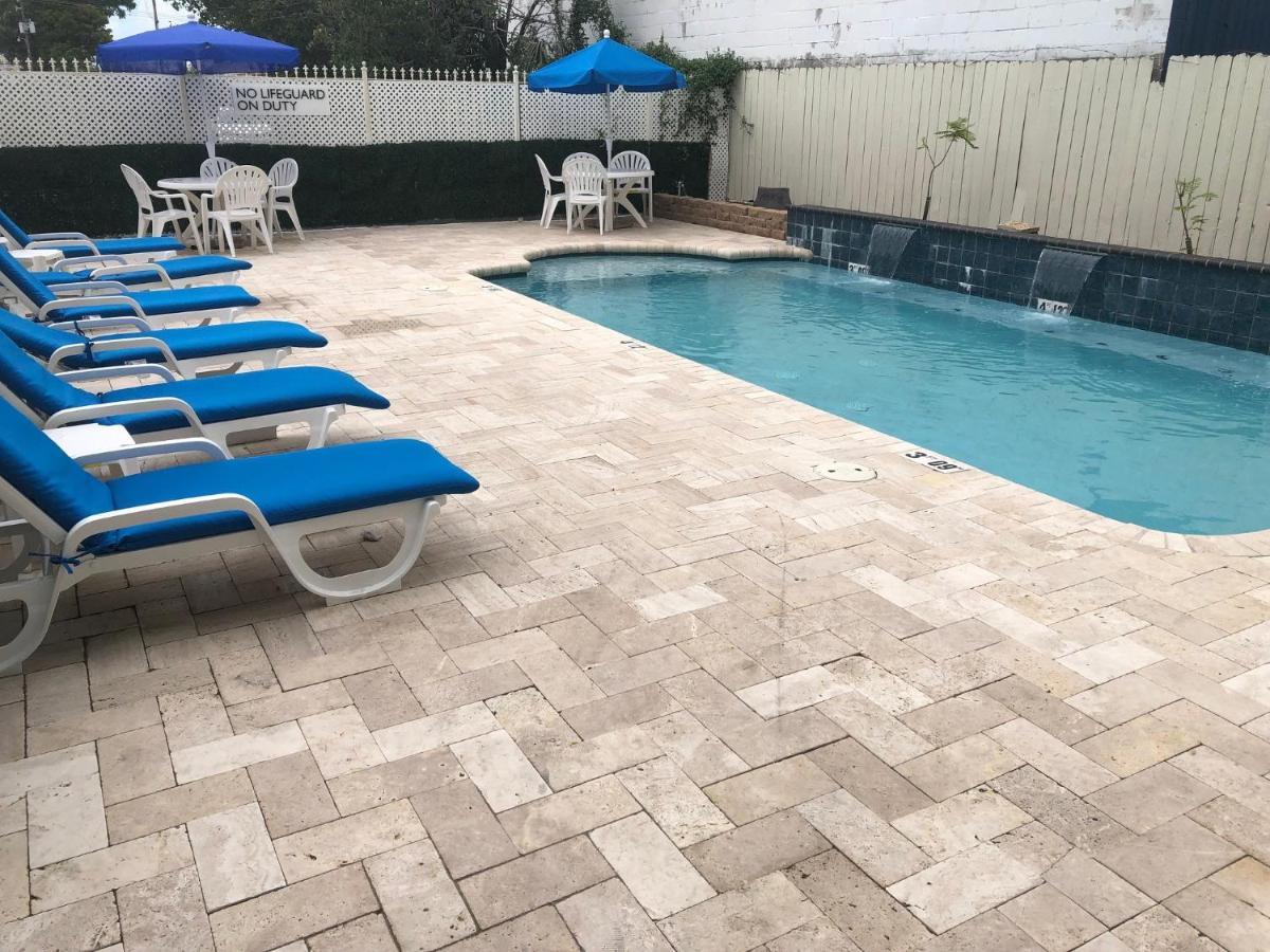 Comfort Inn & Suites New Orleans Airport North Кеннер Экстерьер фото