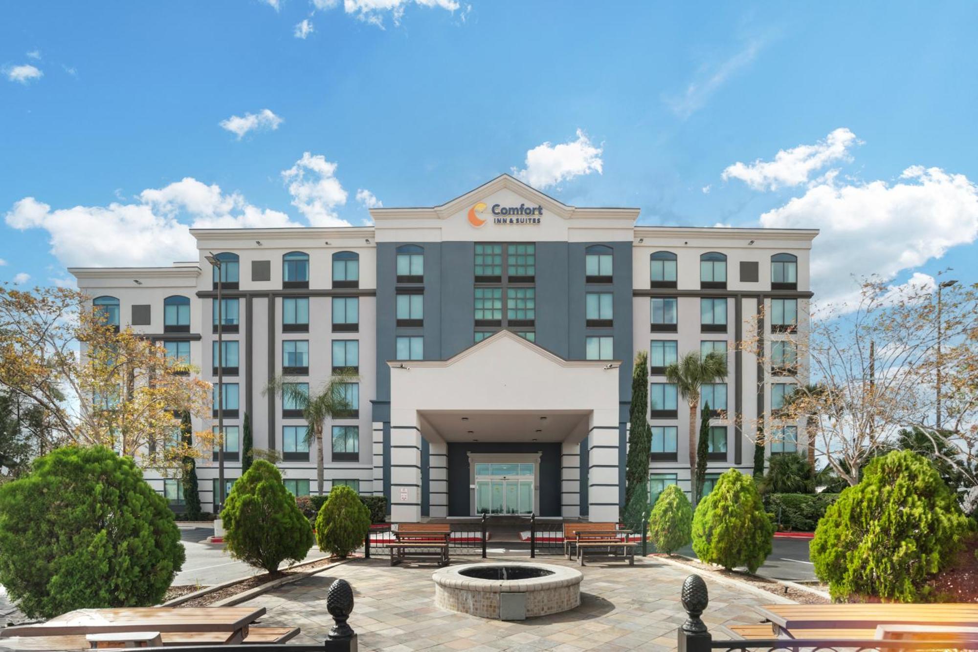 Comfort Inn & Suites New Orleans Airport North Кеннер Экстерьер фото
