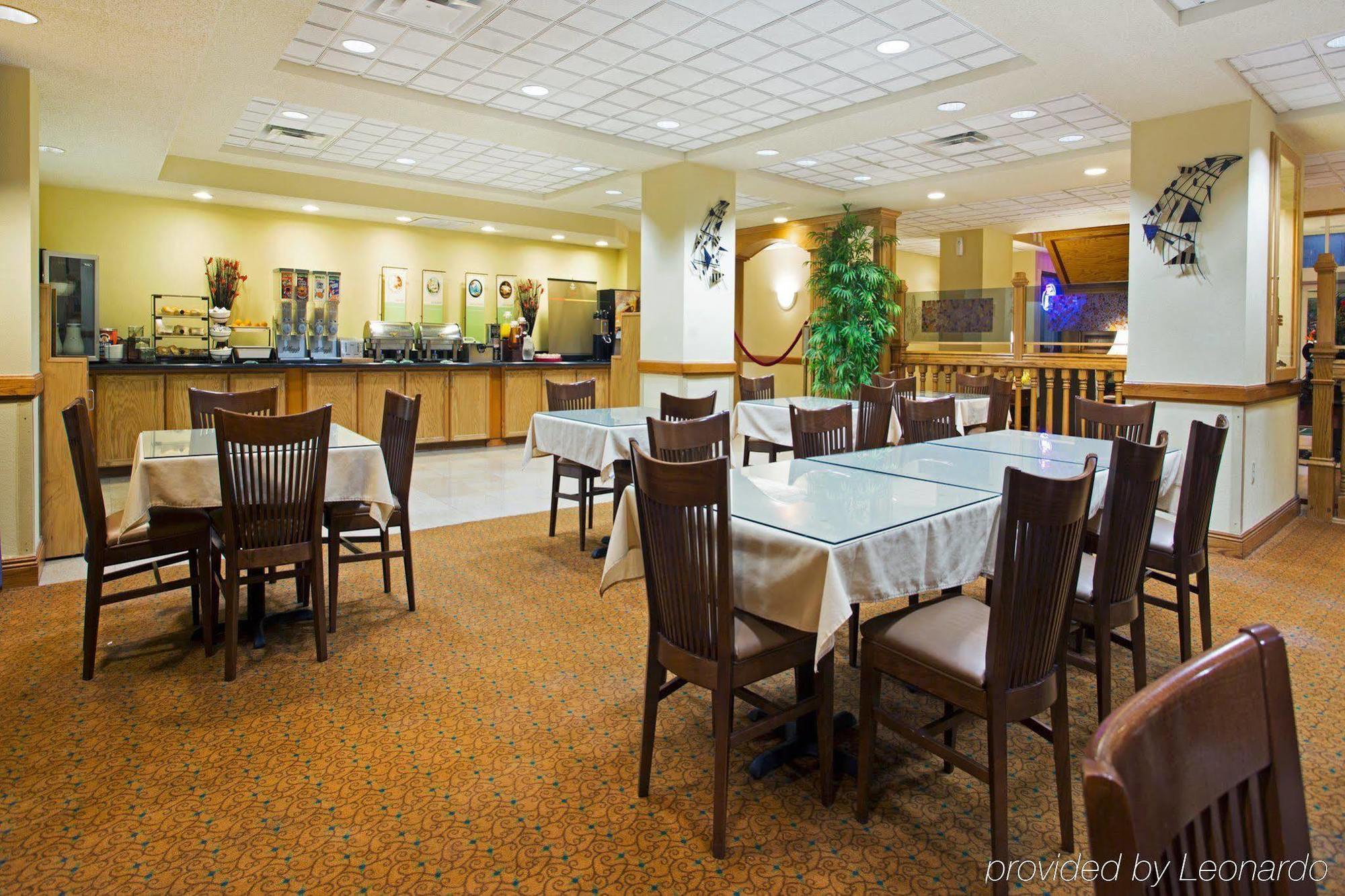 Comfort Inn & Suites New Orleans Airport North Кеннер Ресторан фото