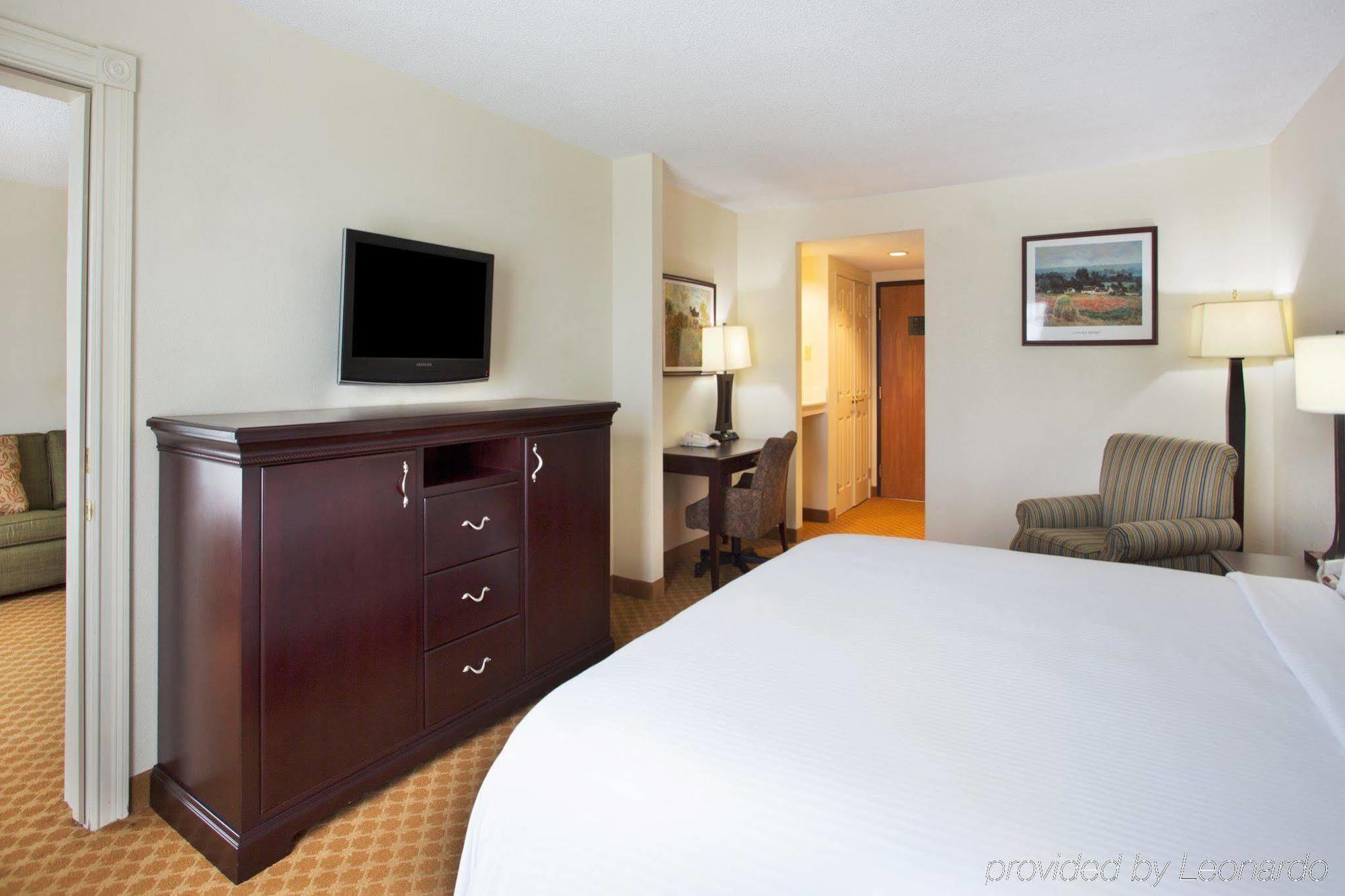 Comfort Inn & Suites New Orleans Airport North Кеннер Номер фото
